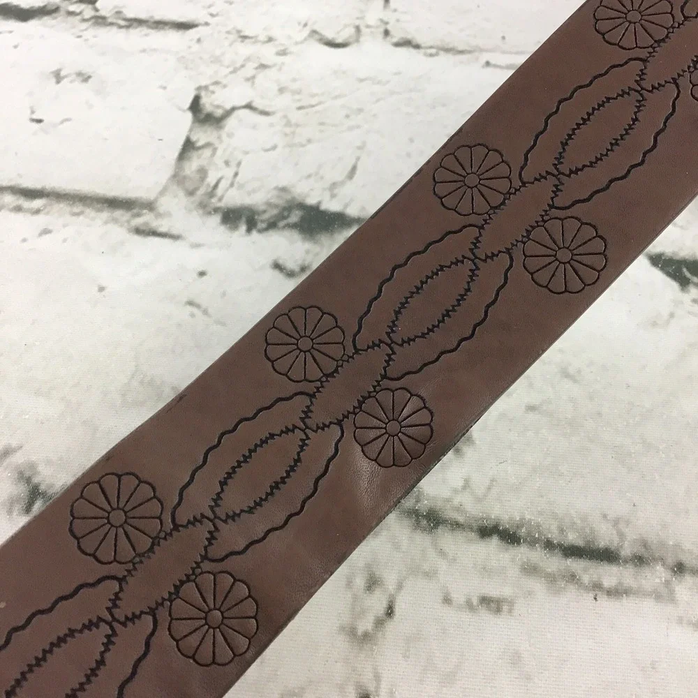 Womens Sz 3 Belt Brown Faux Leather Floral Turqoise Buckle Fashion Fits 27-31.5